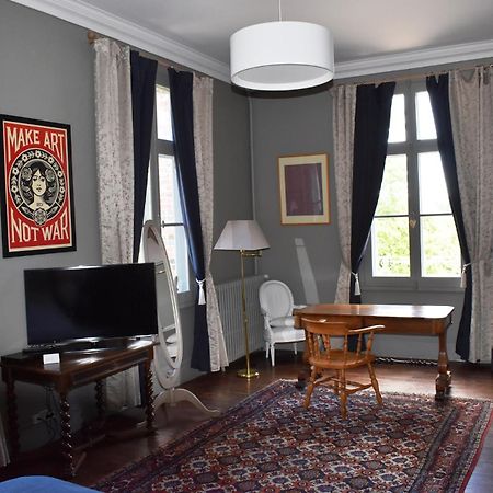 Manoir Des Tuileries Du Buisson Bed & Breakfast Verneuil d'Avre et d'Iton Room photo