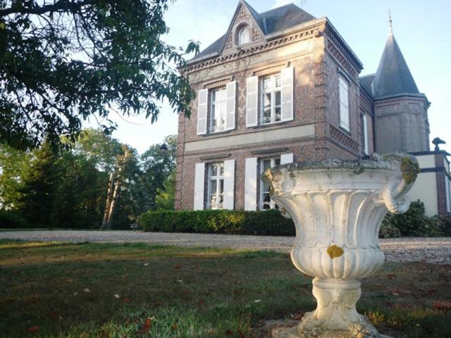 Manoir Des Tuileries Du Buisson Bed & Breakfast Verneuil d'Avre et d'Iton Exterior photo